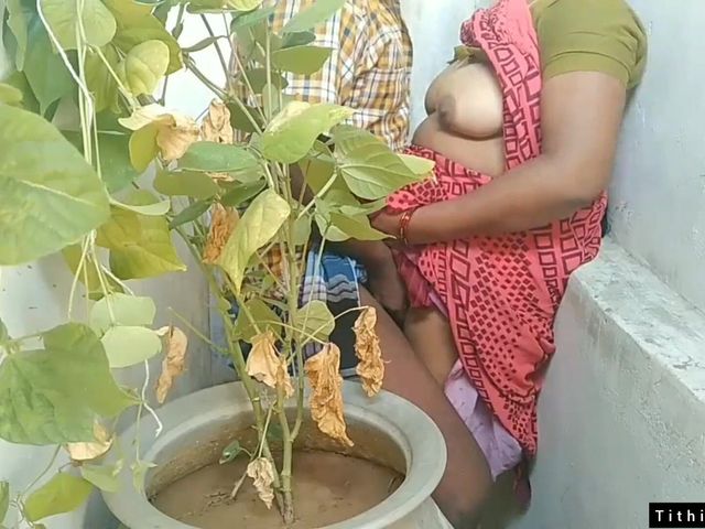 Desi Bhabi and Her Boyfriend Outdoor Sex in Shari (Tithi Bhabi_69)