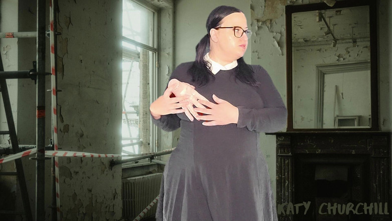 Katy Churchill: Awek Addams Montel Rabu berkongkek dengan perkara