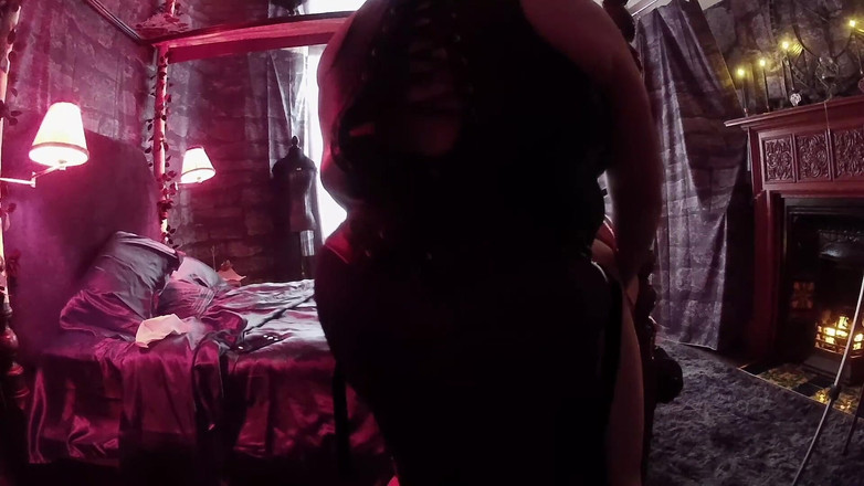 Aaexperinces trans: Domina satana scopa Allegro