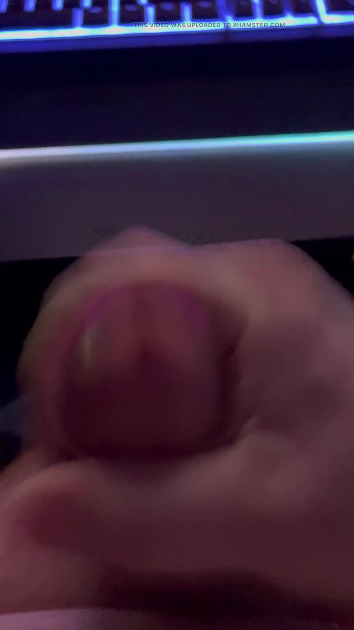 Respawn Daddy: Quick Cum Time While Jerking off