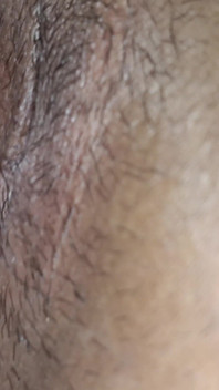 Preto sutiã buceta piercing rainha