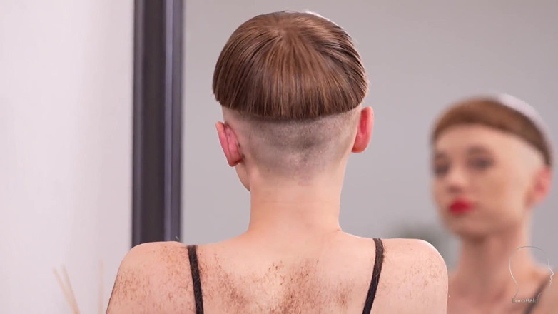 Euro Bald: Moniqe