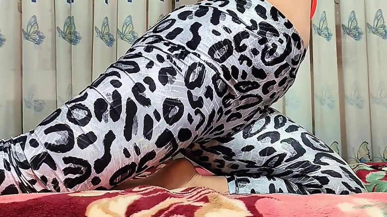 Nadia Nada: Moja macocha ćwiczyła jogę, kiedy poprosiła mnie o masaż pleców.