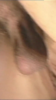 Jocuri picante cu sex în trei erotic în acest porno retro