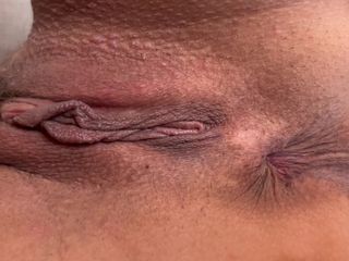 NM fetish femdom videos by Princess Nikki Cruel: Mamă sexy curvă Dominatoare feminină știe fierbinte să te facă să...