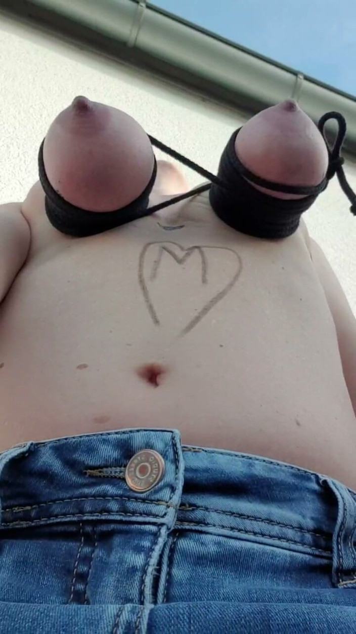 JulieEroticDress: Squirt in My Jeans