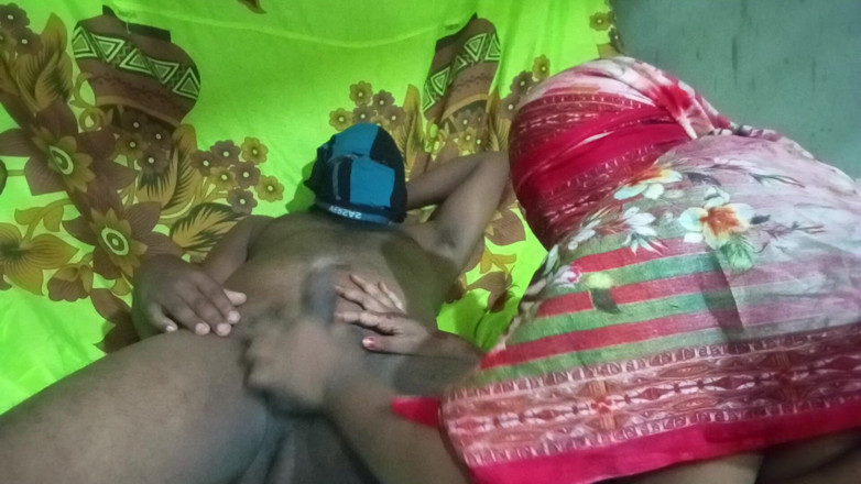 nurnaher69: Eu dei muito a Desi Bhabhi. As muitas águas de Indiana às...