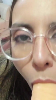 Boquete Profundo De Uma Mulher Grávida Muito Excitada