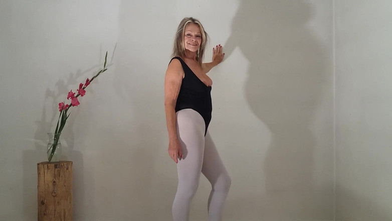 martinawest: Martina West in white leggins
