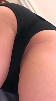 Jsem vyvinutého muže, můžu se vzrušit z anti-punčocháčů a můžu ejakulovat normálně.