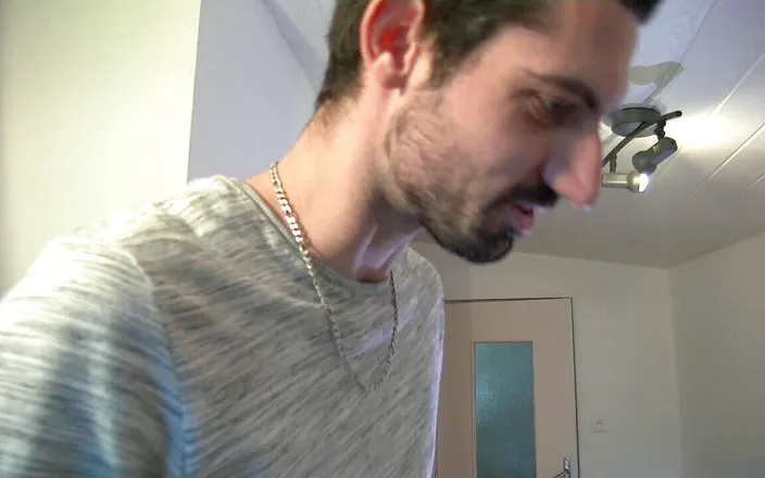 Crunch Boy: Sexy step daddy bottom fucked by straight curious