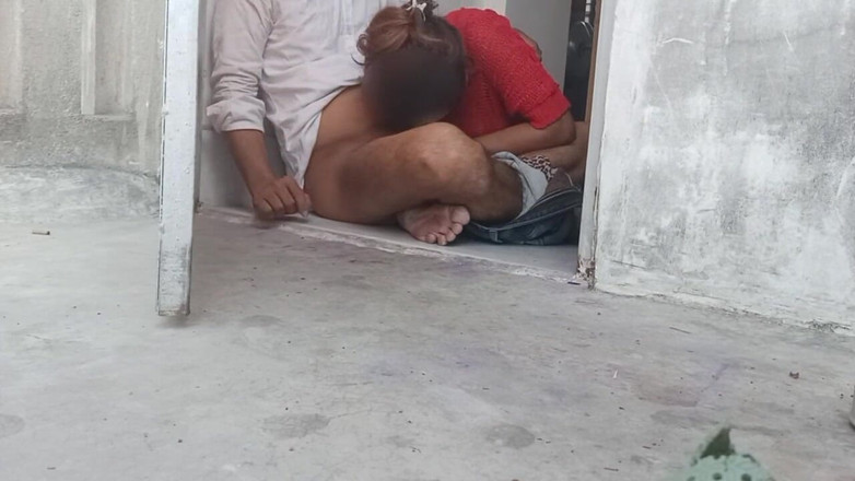 Fantacycutting: デシの彼女と彼氏のリアルセックスビデオ