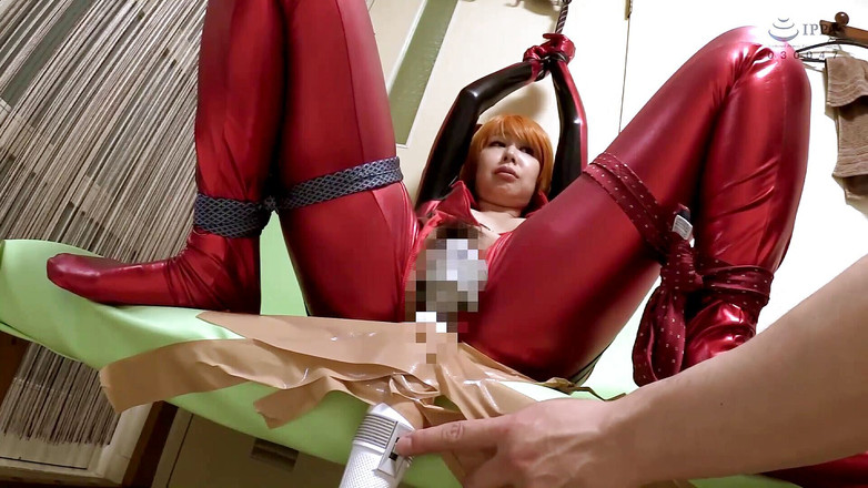 Raptor Inc: Cosplay của những bà vợ già! Bắt một người vợ đơn...