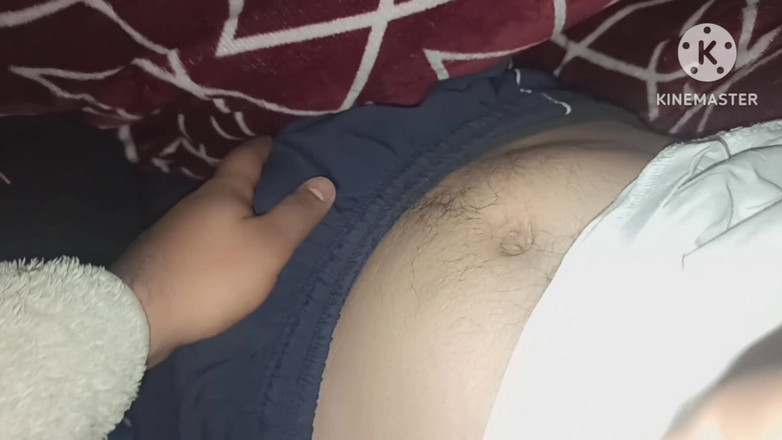 Desi__Panda: टशन टीचर बड़ा राक्षसी लंड मैं आधी रात में अपने हाथ में पकड़ता हूं