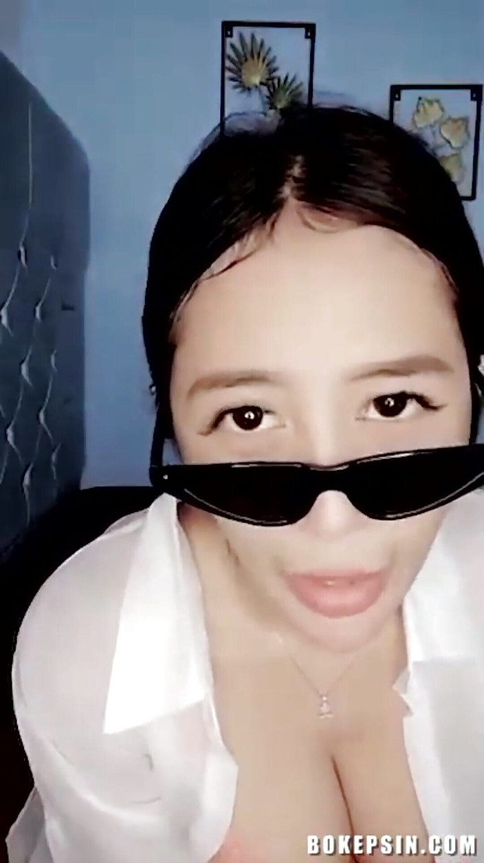 Indoseblay: Nechceš být tak třesoucí, dokud se mi to neroztrhne v...