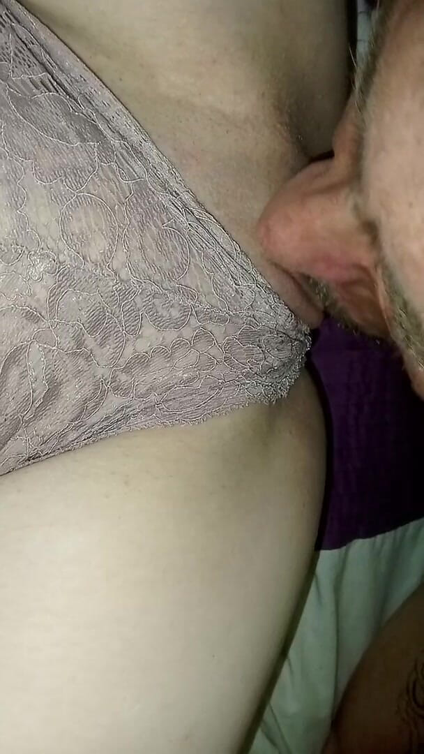 QueenSavage85: En lil luck som hon älskar