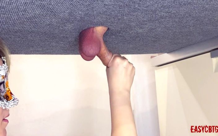 AnnyCandyPainboy: Bà chủ khám phá và chơi với bao quy đầu và...