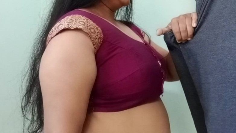 Your Arya: Desi Indian Bhabhi Devar Ko Chodhna Sikaya