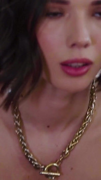 Ginebra Bellucci ve Eve Sweet'in seks tatili