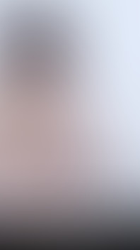 Kinky MILF Masturbates in the Bathtub