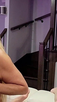 The Blond Eand Brunette on Cam