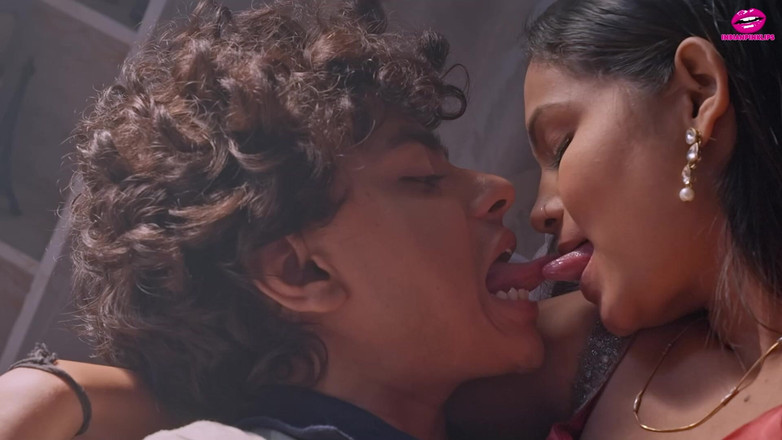 Indianpinklips: Девар спіймав бхабхі за поганою оголеною