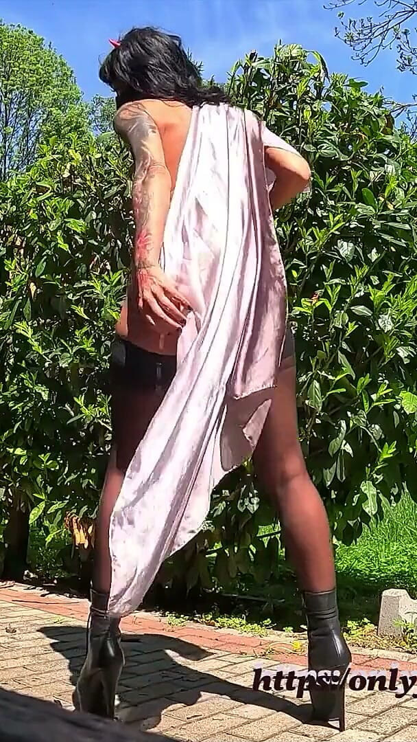 Sexy Vanessa: Devilvanessa21