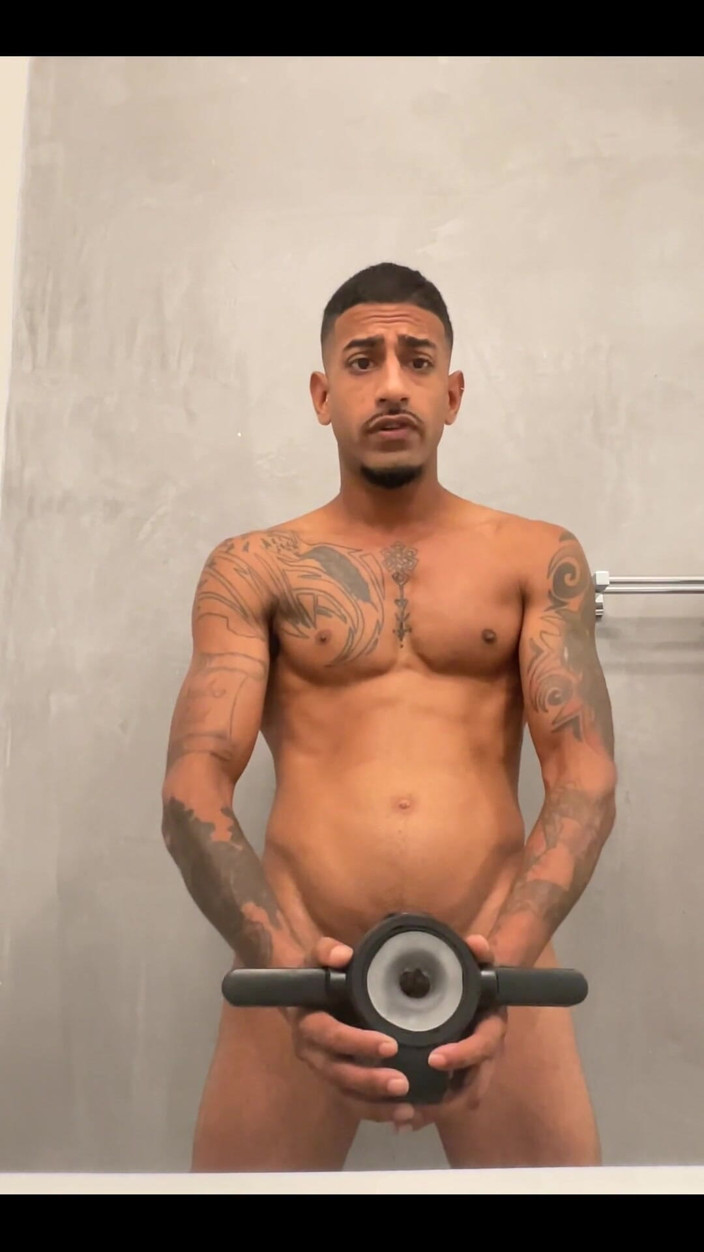 Nando Sinz: Sex bot vs 1