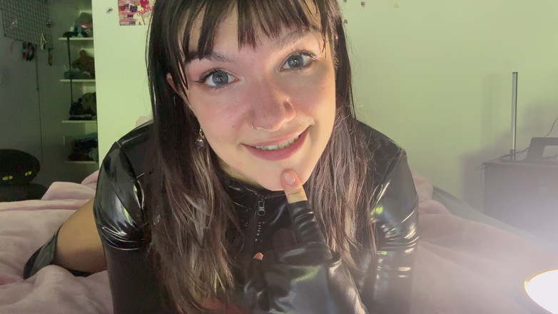 Seiko Osabe: CEI Dalam Bahasa Sepanyol: Anda Akan Menjadi Pelacur Kecil Saya!