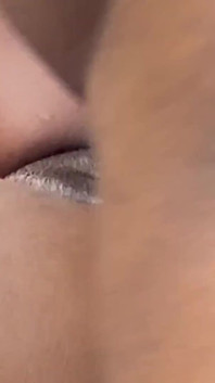 Đừng để âm hộ đó chảy nước