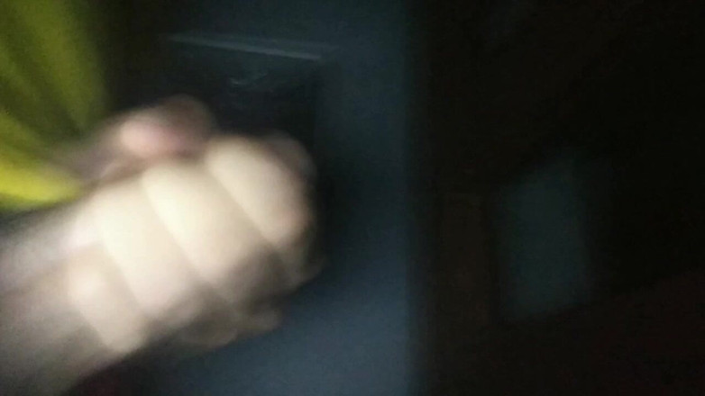 AlexAlejandro13: Tryskam spermą