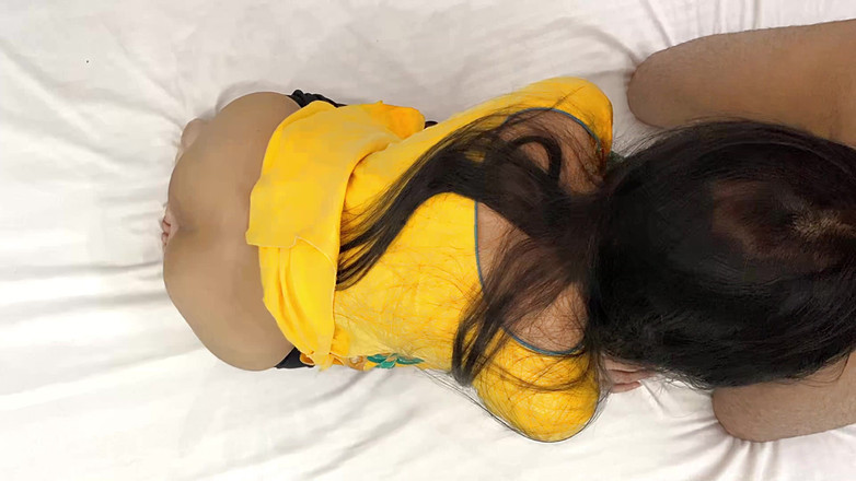 Desifilmy45: Pieprzyłem wielką dupę pendżabskiej cioci bardzo mocno