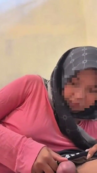 Wife of a Sexthirsty Person Will Have a Long Cock