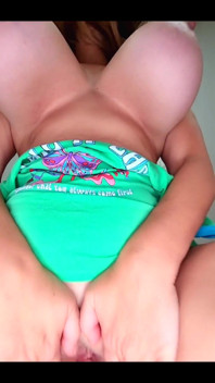 Bouncing My Floppy MILF