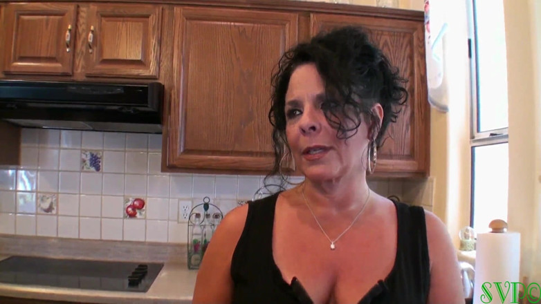 Nasty grannies: Milf-GILF über sex mit stief enkel kapitel 1