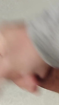 Fast masturbation before shift