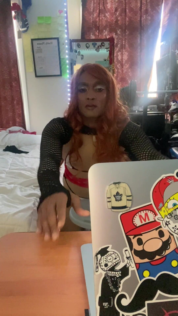 FemBoyAmi: भारतीय सेक्सी महिलाओं का लड़का क्रॉसड्रेसर बहिन