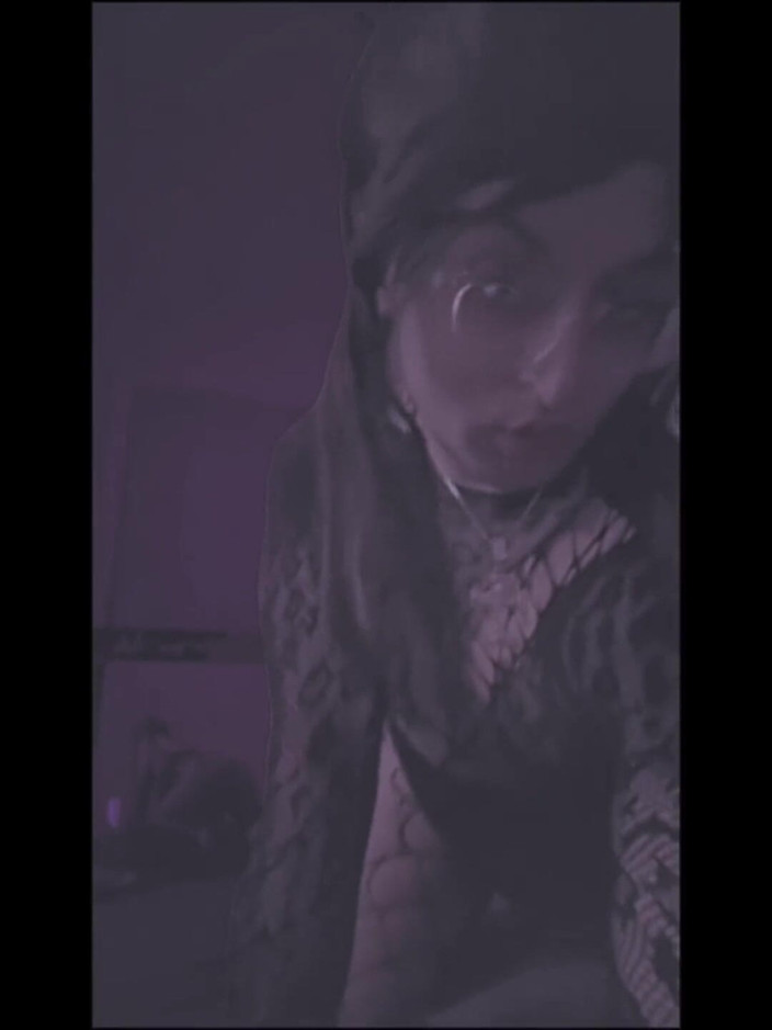 Lilith the demon: Sissy reitet squid dildo und wird von zufälligem bbc von...