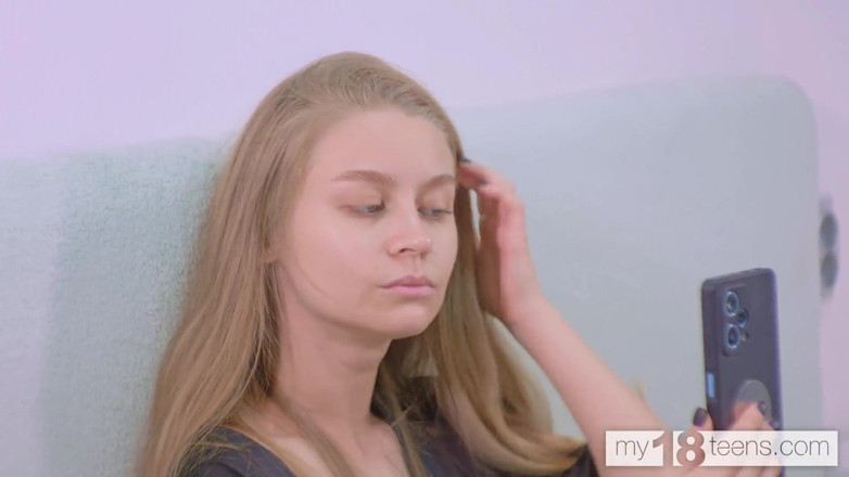 My 18 Teens: My18teens - Petite Blonde Teen Fucks Her Very Tight Pussy