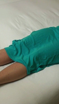Bağlı orta yaşlı seksi kadın