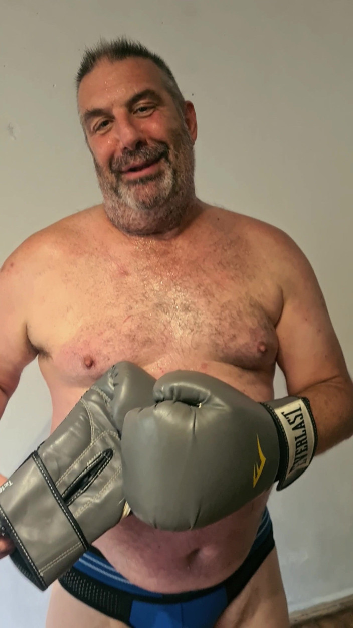 Punchbagplz: POV Beatdown Srebrny ojczym bokser - myślałeś, że możesz mnie zabrać?