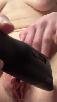 Shaving My Puffy Pussy with Big Labia