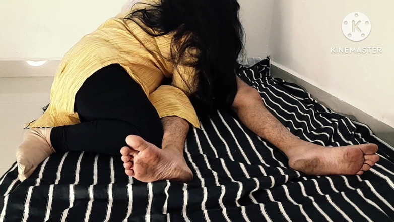 Salmaan001: Desi Step Mom Caught Her Stepson Playing with a Dick