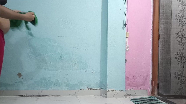 LovedSunsine1990: Cum mă uit în bluza soției mele?