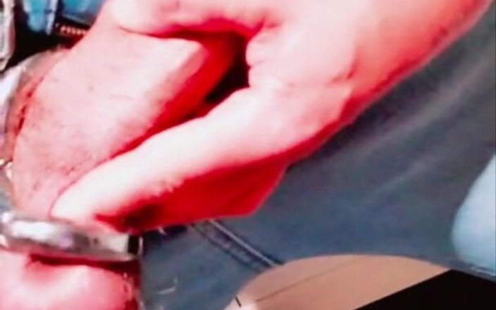 Slutboyben: Une salope sexy se fait baiser