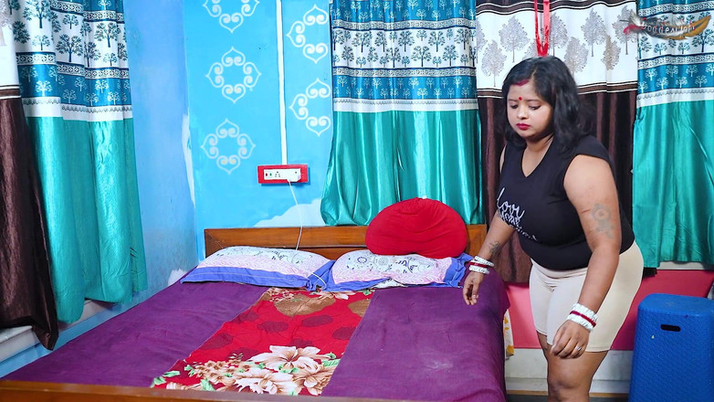 Desi Bold Movies: Desi New Honry Bhabhi Hardcore Fuck with Her Debar When...