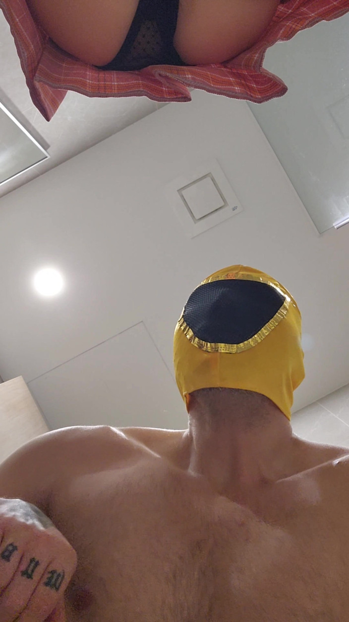 Solo Guy BWC: Lutador no vaso sanitário
