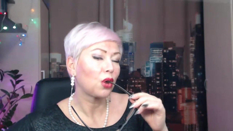 AimeeParadise: Soția mea este cea mai bună muistă din lume
