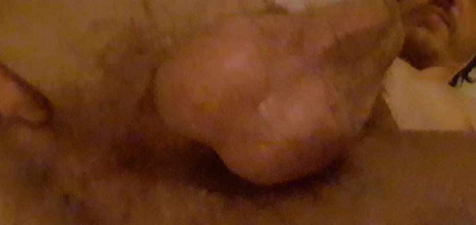 Nick96_shy: Labă solo și închidere cu spermă pe gaură