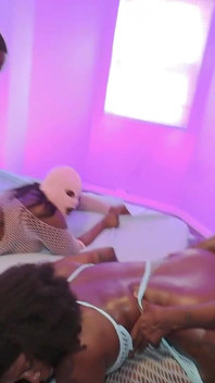 2 Big Butt Creampie Sluts